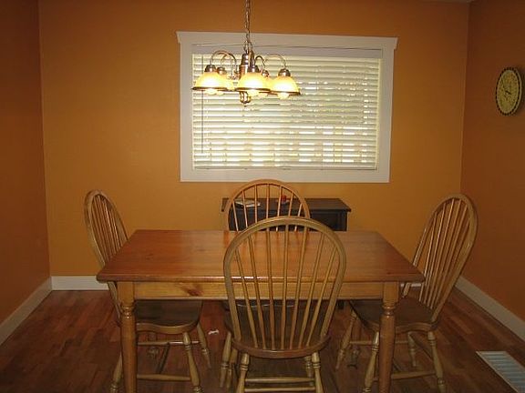 Formal dining