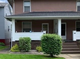 402 1/2 Lafferty St, Jeannette, PA 15644