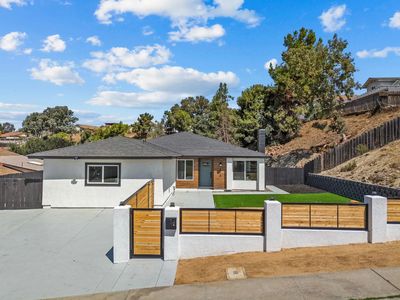 574 Kingswood St, San Diego, CA, 92114