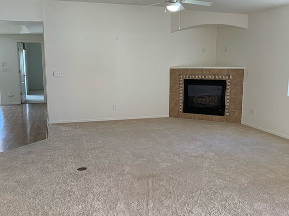 3rd image of 2421 Stardust Dr