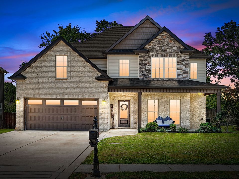 1st image of 206 Towes Ln