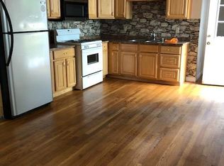 23 Wyman St APT 1, Worcester, MA 01610