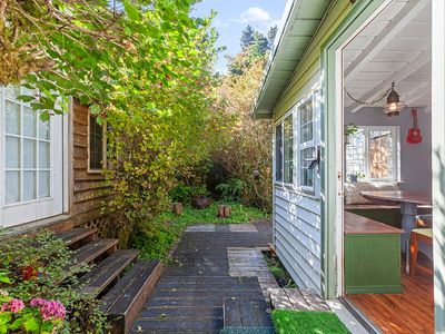 100 NE California St, Yachats, OR, 97498