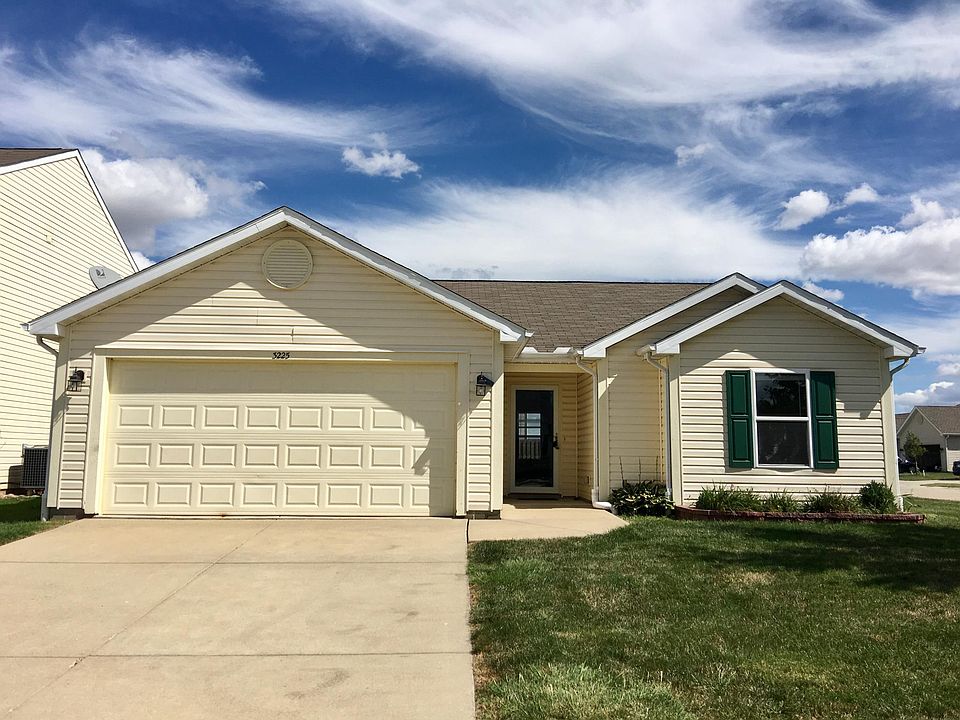 1st image of 3225 Stephenson Dr