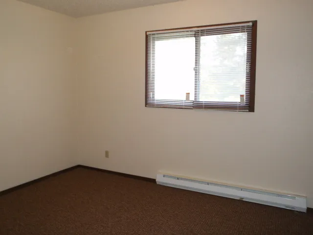 115 Turner Ct #4 — Photo 8
