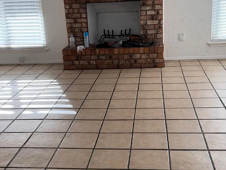 500 S Bentwood Dr — Photo 10