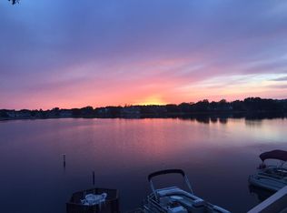 8116 Dean Rd, Indianapolis, IN 46240