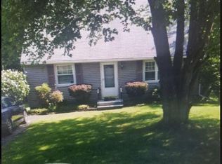 569 Sand Creek Rd, Albany, NY 12205