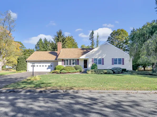 11 Laurel Street, Trumbull, CT 06611