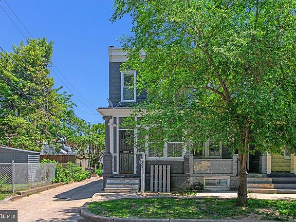 2nd image of 3541 5th St