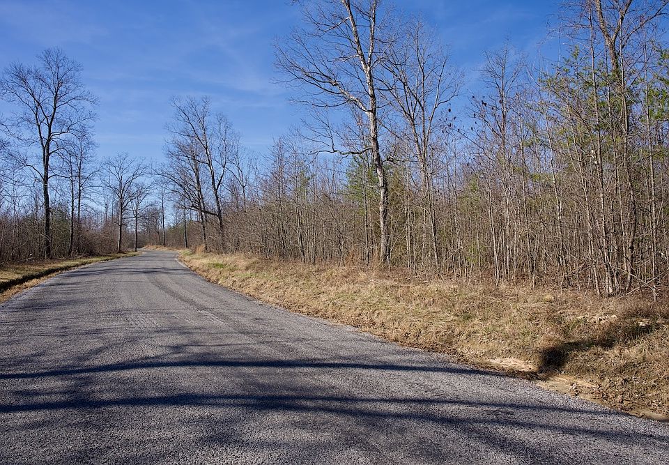 1st image of E Valley Rd