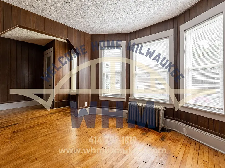 2251 N 41st St #LOWER — Photo 5
