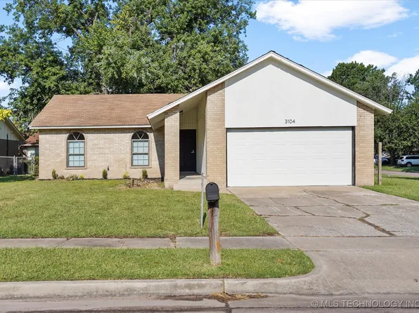 3104 S 115th East Ave, Tulsa, OK 74146