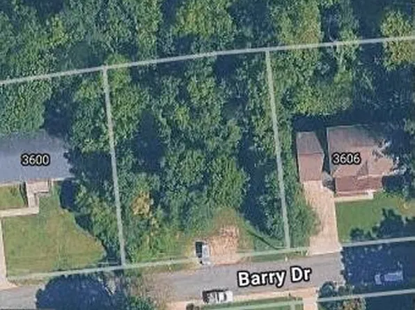 3604 Barry Dr, Temple Hills, MD 20748
