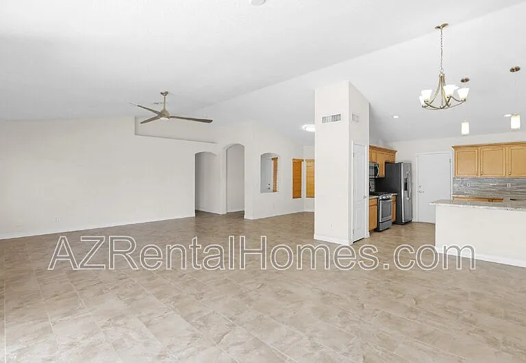 4891 S Rosemary Dr — Photo 6
