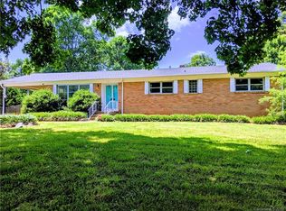 1305 Delview Rd, Cherryville, NC 28021