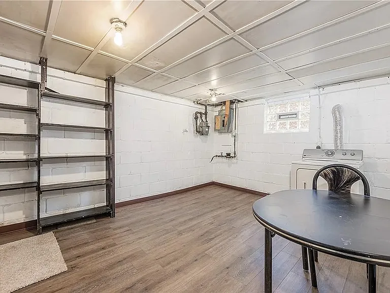 12 Wenzell Pl — Photo 29