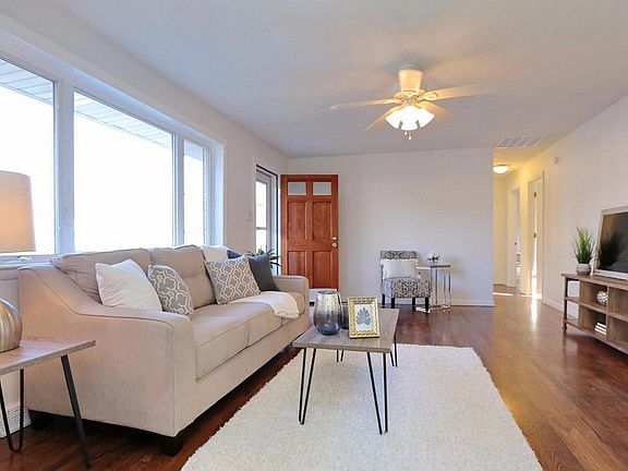 5th image of 110 Bertha Cir