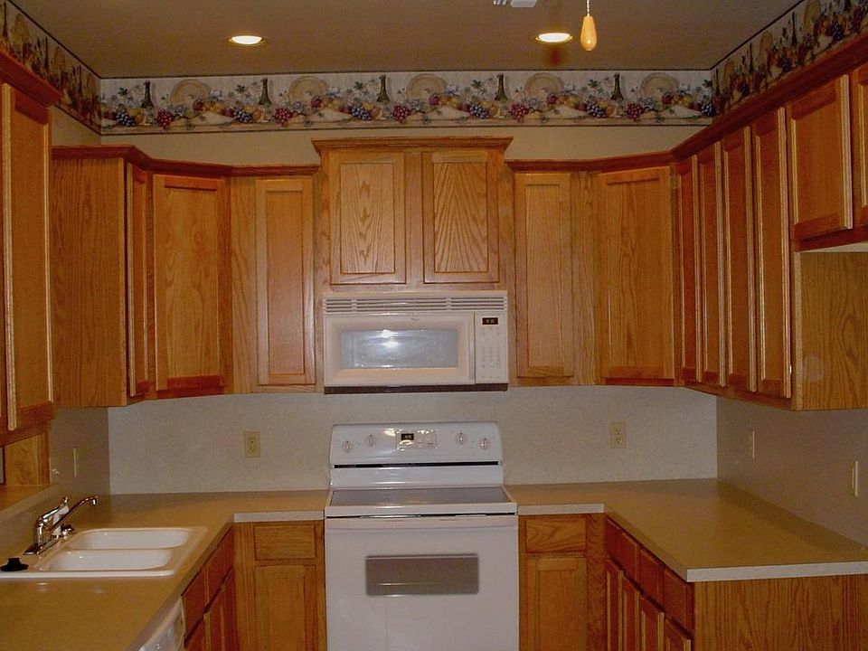 1st image of 11704 Hollyrock Ct