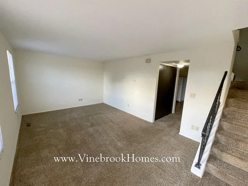 7959 Mount Hood — Photo 2