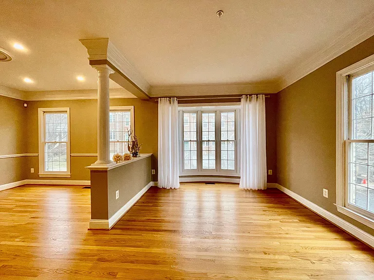1030 Grand Oak Way — Photo 5