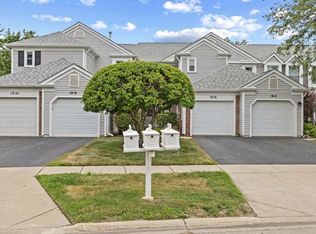 1816 Vermont Dr, Elk Grove Village, IL 60007