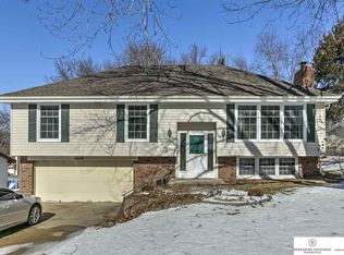 11668 Fowler Ave, Omaha, NE 68164