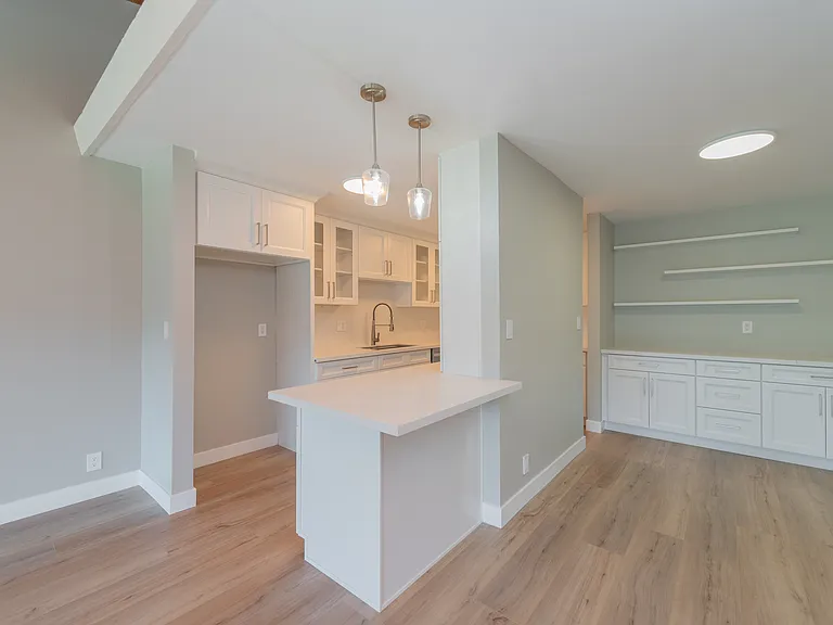 6542 Ocean Crest Dr #B308 — Photo 8