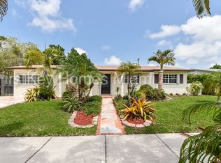 16941 SW 119th Ct, Miami, FL 33177