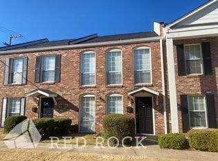 310 12th St N APT 7, Columbus, MS 39701