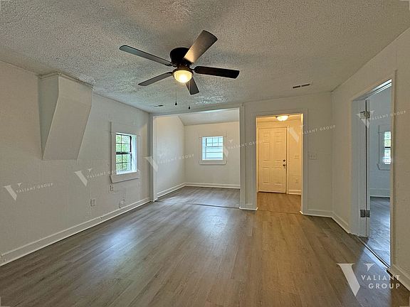 2nd image of 1882 N Jefferson Ave