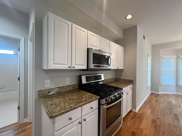 365 Tumbling Creek Dr — Photo 11