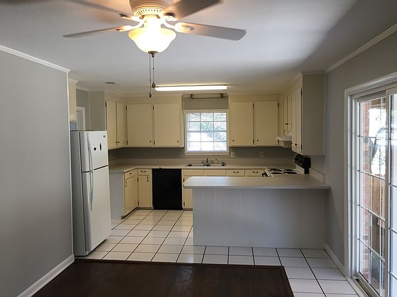 5th image of 6470 Judkins Dr