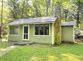 1696 Old Linn Run Rd, Rector, PA 15677