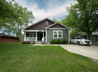 9874 Ellis Dr, Indianapolis, IN 46235