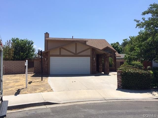 1st image of 864 Truman Ct