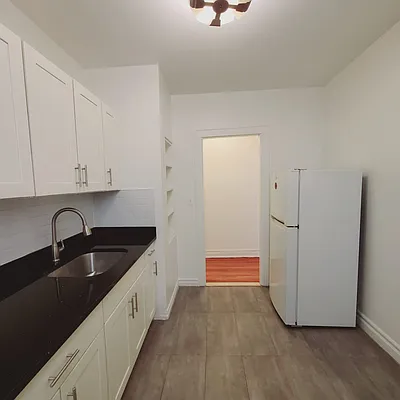 Rented by New York Residence | media 26