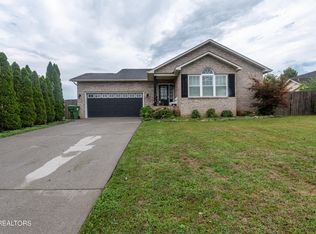 2418 Tamjo Dr, Maryville, TN 37801