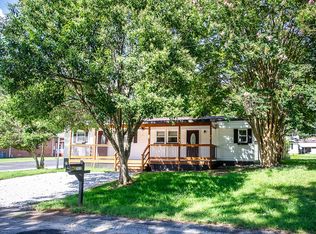 203 N Hampton St, Westminster, SC 29693