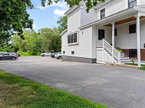 2nd image of 372 Main Street #203