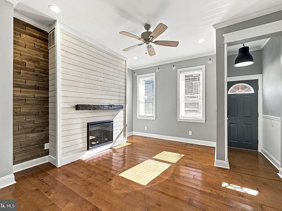 5th image of 1719 Wylie St