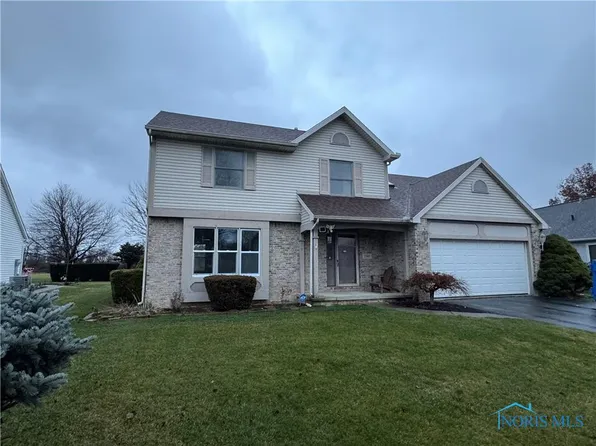 5560 Forest Green Dr, Toledo, OH 43615