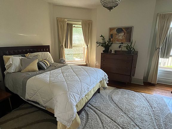 4th image of 226 Linwood Ave #2