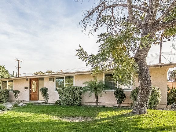 5th image of 1534 E Sunset Hill Dr