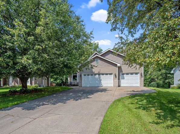 6617 Red Birch Ct, Lino Lakes, MN 55014