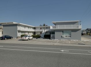 9816 2nd Ave #4, Stone Harbor, NJ 08247