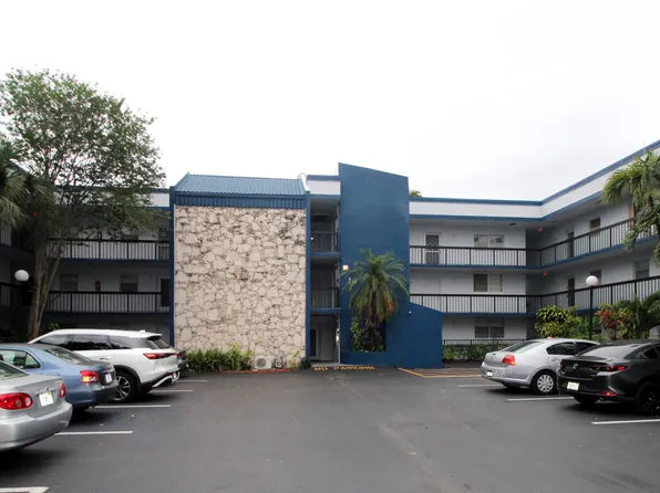 3090 Holiday Springs Boulevard #106, Margate, FL 33063