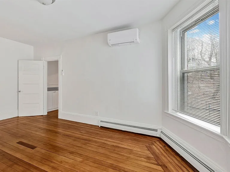 862 Huntington Ave #1 — Photo 16