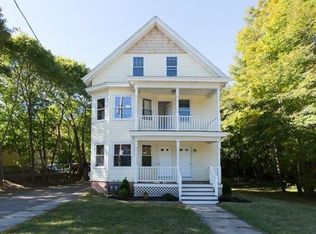 54 South St, Plainville, MA 02762