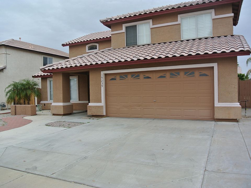 1st image of 19239 N 54th Ln